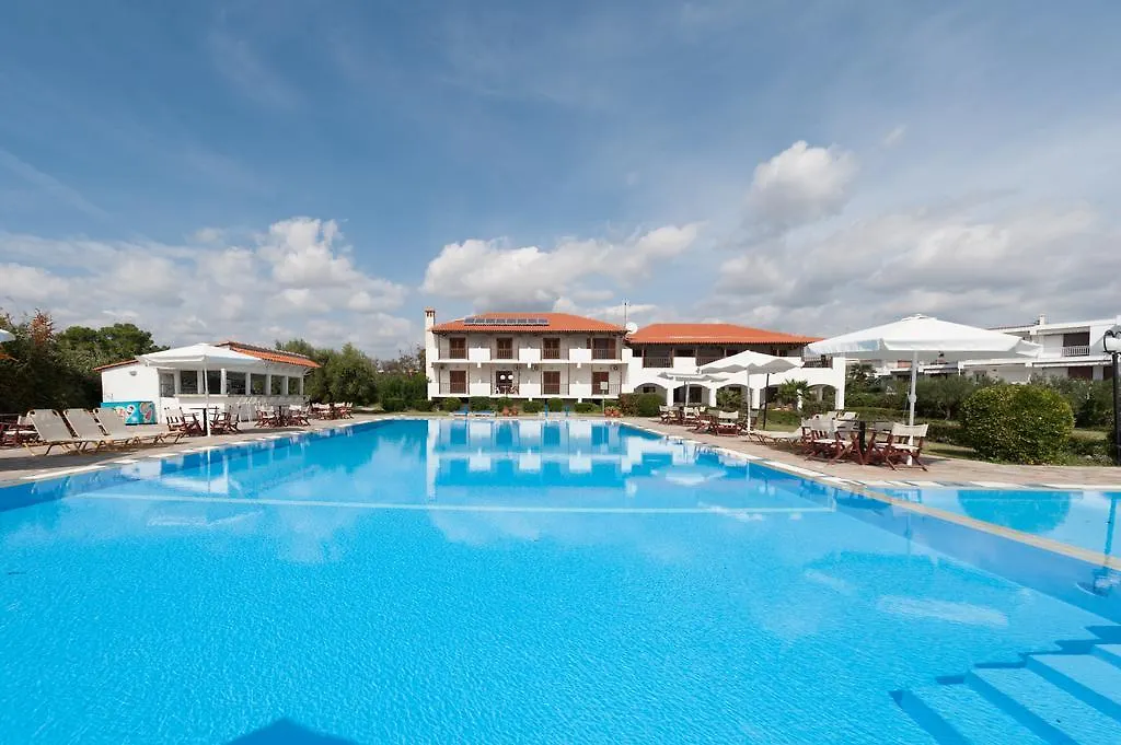 Alkinoos Beach Hotel 게라크니